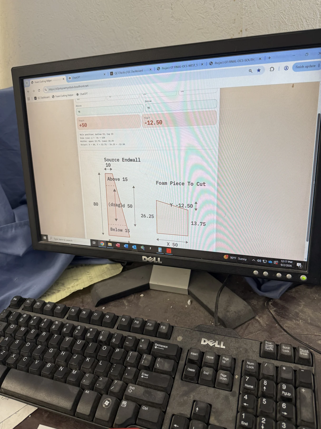 Foam Cutting Helper displaying calculated dimensions and a machine-ready cutting diagram